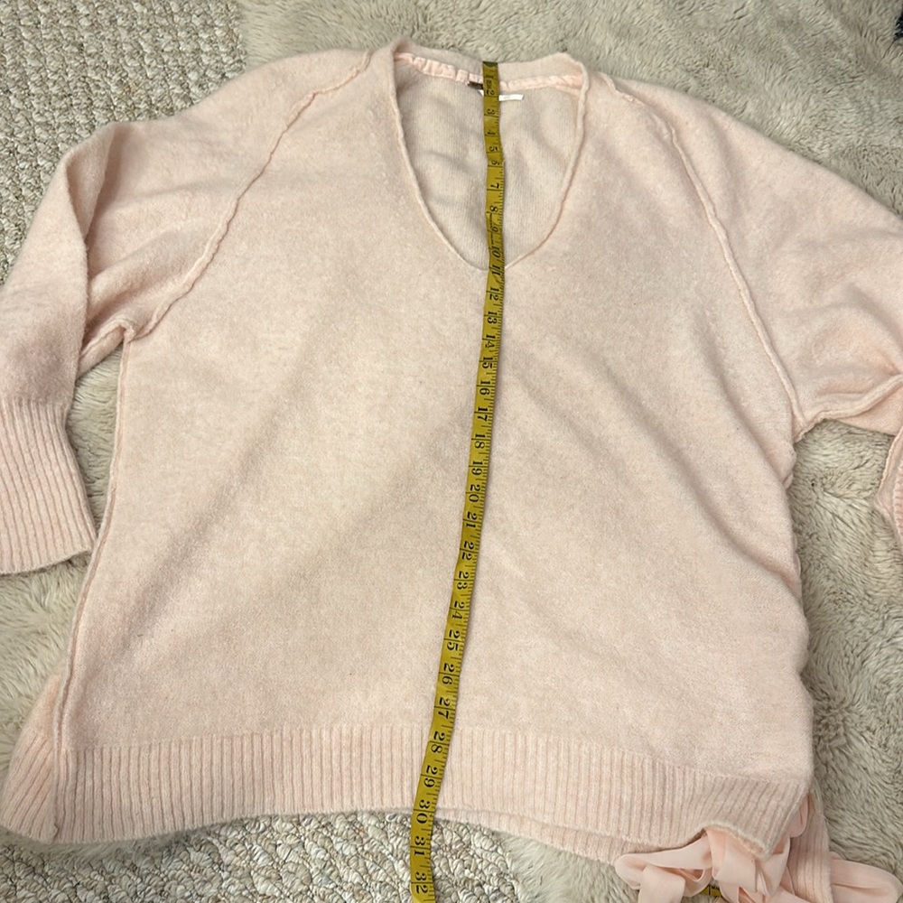 New Free People Be Mine Pink Alpaca Sweater Size Med tie side - Picture 9 of 11